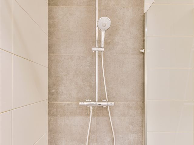 Hot showers for drivers at JC Truckstop